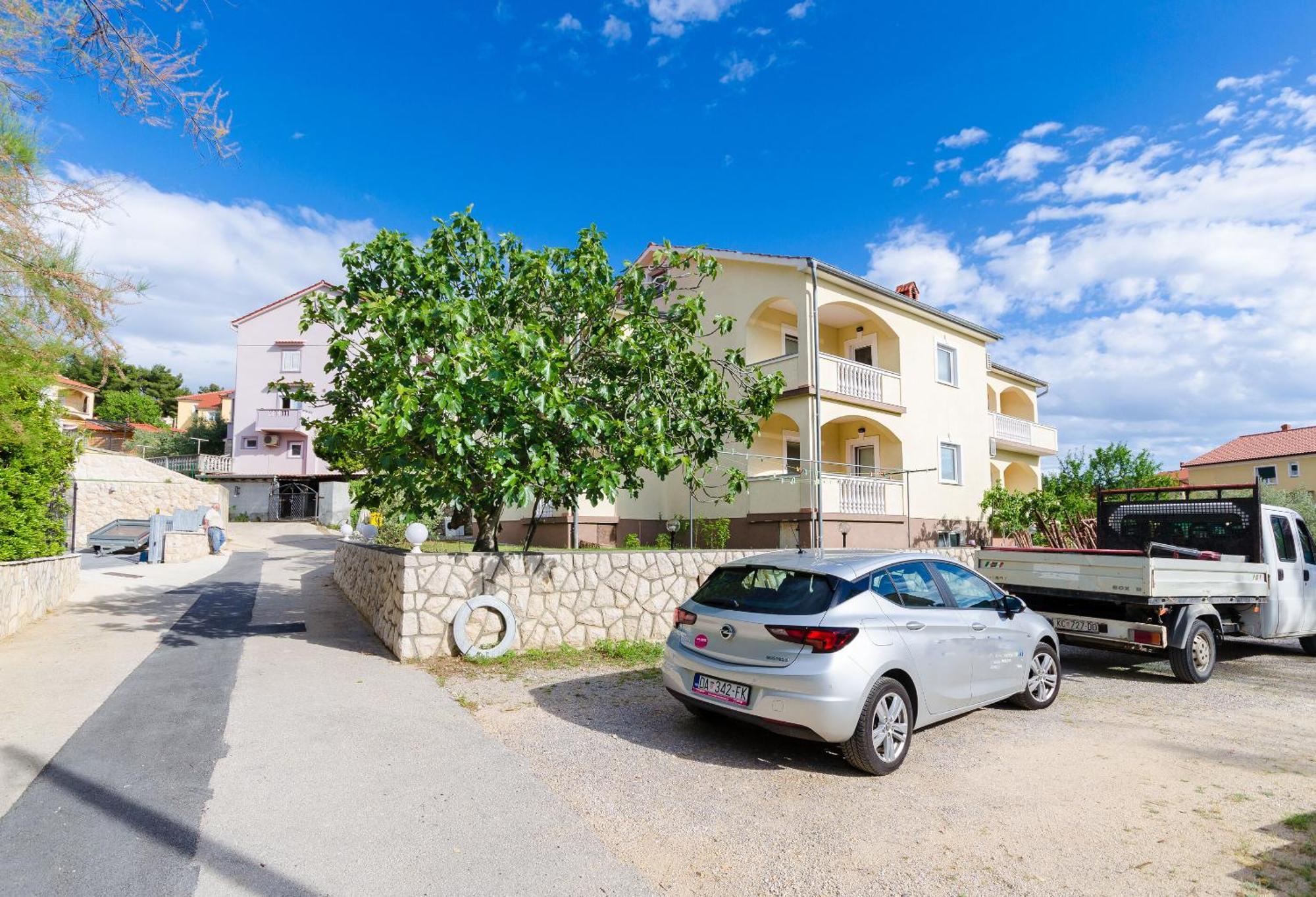 Apartments Alex Lopar Exterior foto